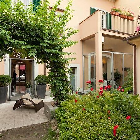 Hotel Novecento Pisa Bagian luar foto