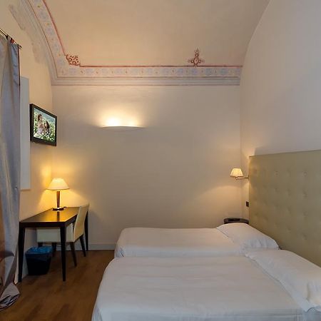 Hotel Novecento Pisa Bagian luar foto