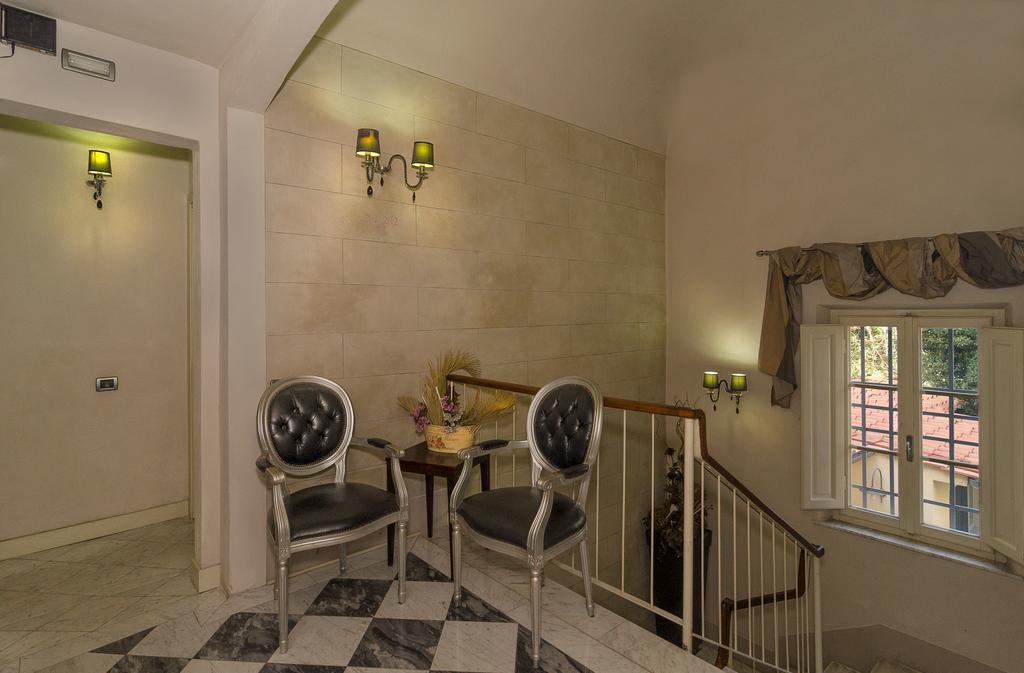 Hotel Novecento Pisa Bagian luar foto