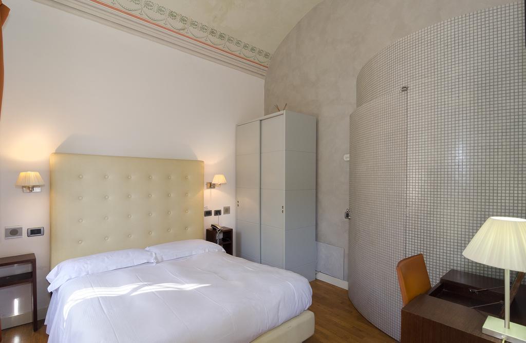 Hotel Novecento Pisa Bagian luar foto