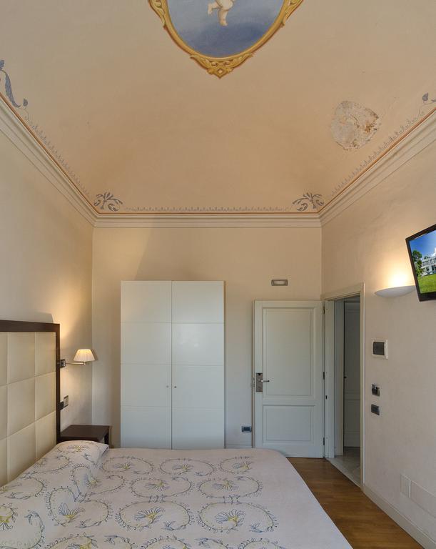 Hotel Novecento Pisa Bagian luar foto