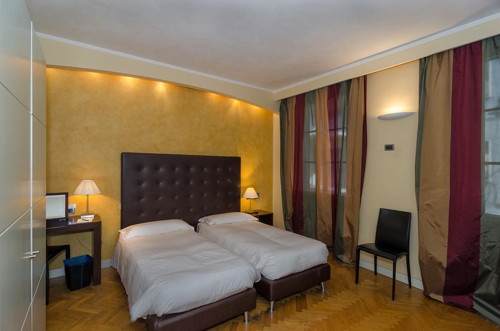 Hotel Novecento Pisa Bagian luar foto