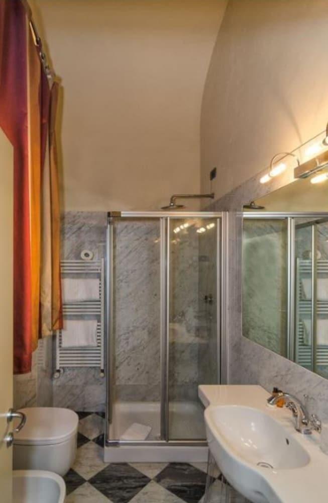 Hotel Novecento Pisa Bagian luar foto